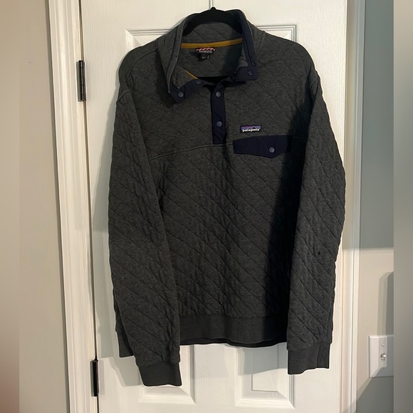 Patagonia Other - Large Patagonia Quilt Snap T Pullover